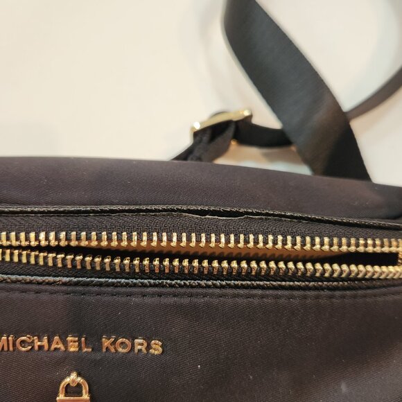 Michael Kors Black Nylon Waist/Fanny Pack With Goldtone Hardware - Picture 4 of 5